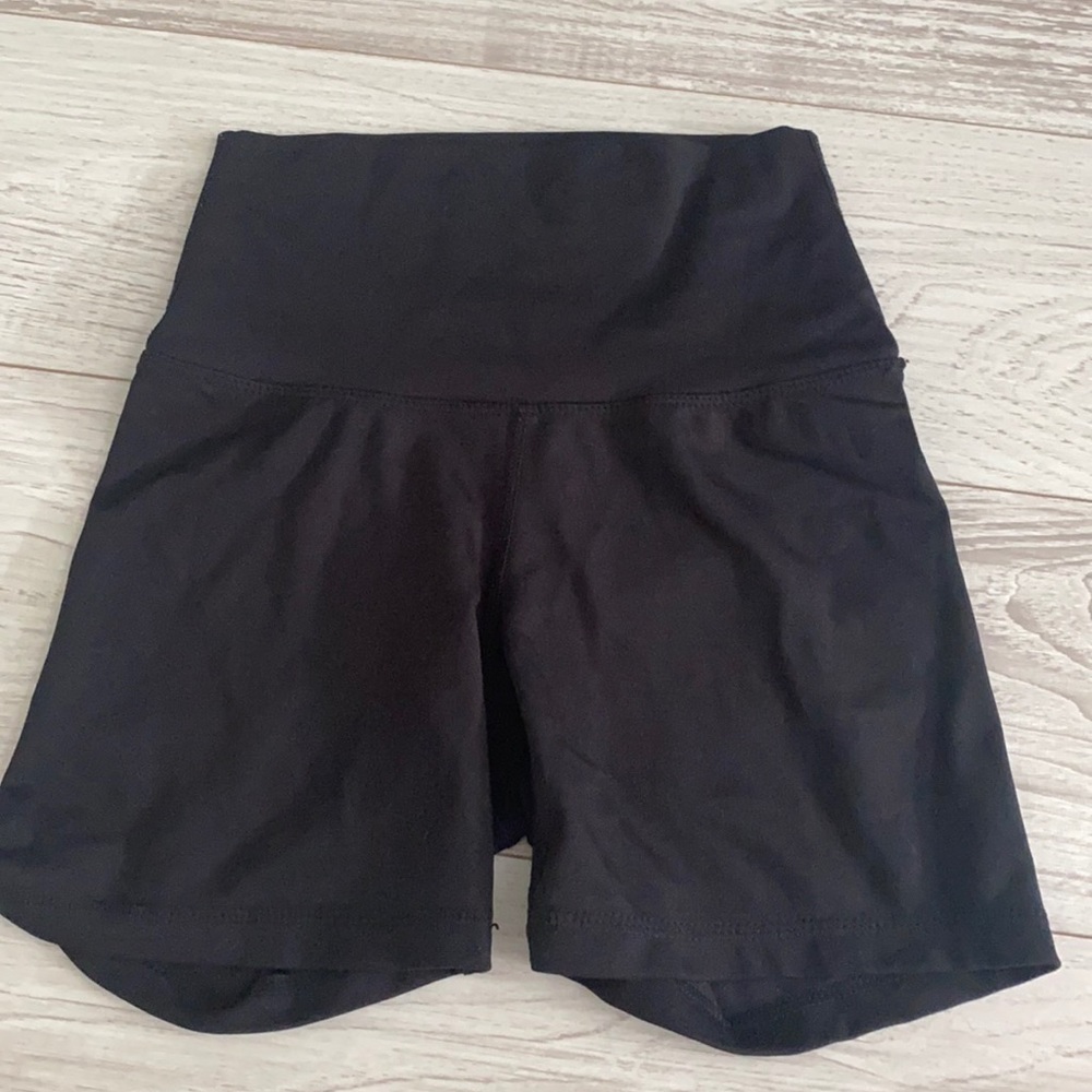 Athletic shorts